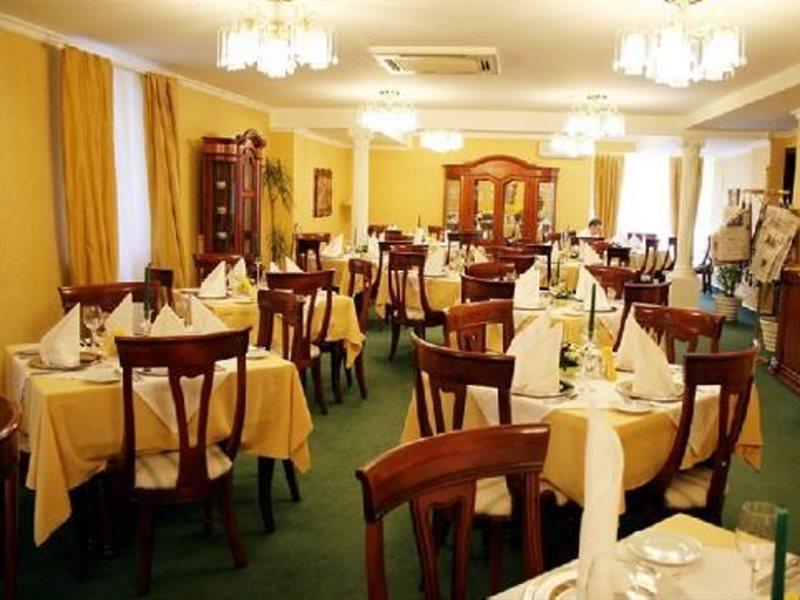 Monte-Nelly Hotel Бухарест Экстерьер фото